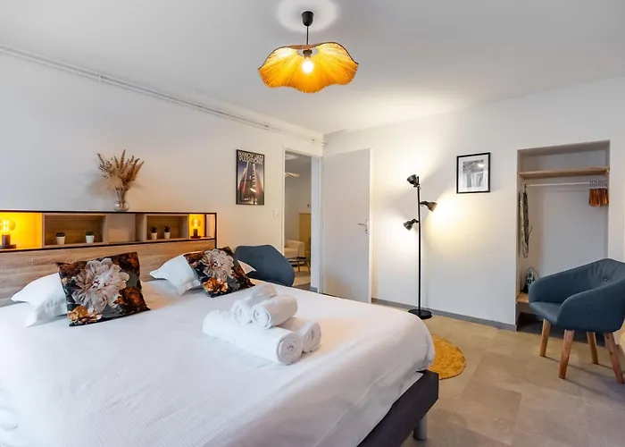 Апартаменты Le Saloir Du Faubourg - Centre-ville De *